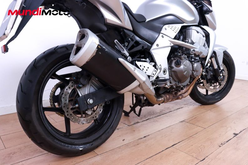 Motorbike image 3