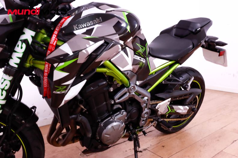 Motorbike image 8