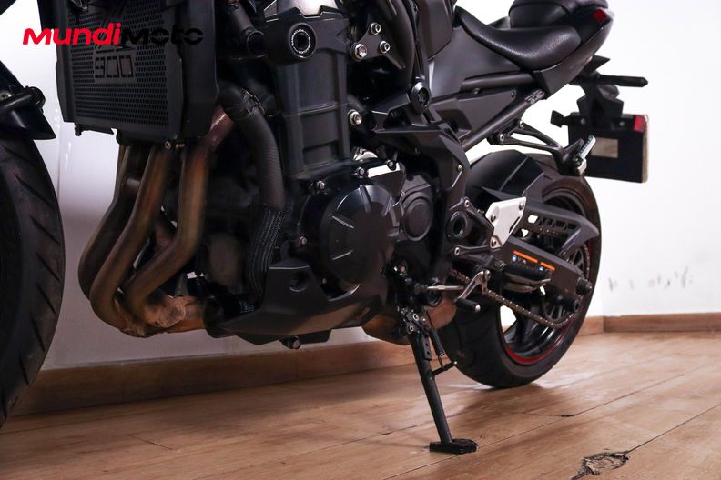 Motorbike image 8