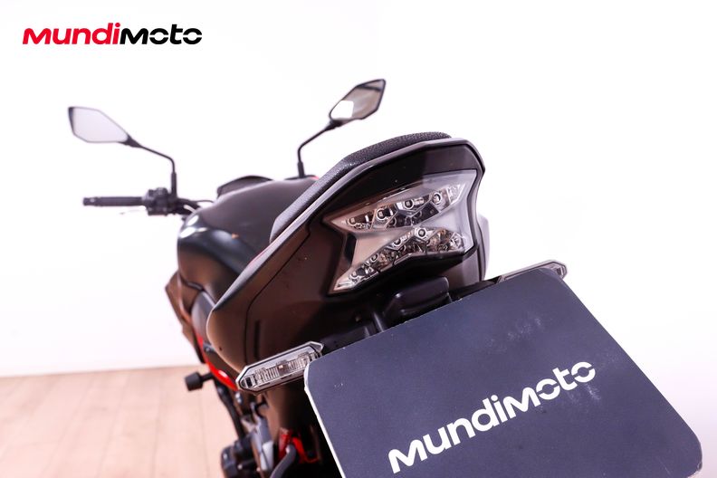 Motorbike image 9