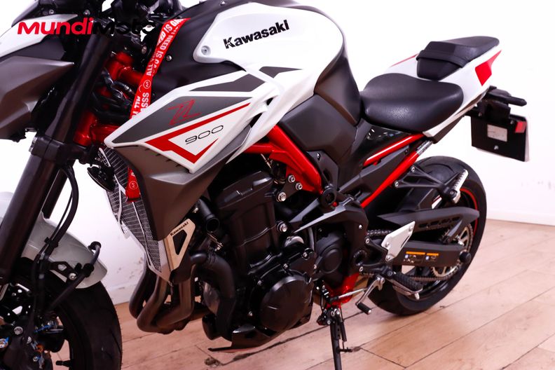 Motorbike image 8