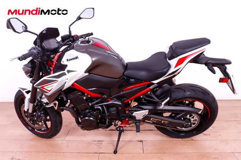 Motorbike image 5