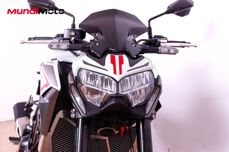 Motorbike image 4