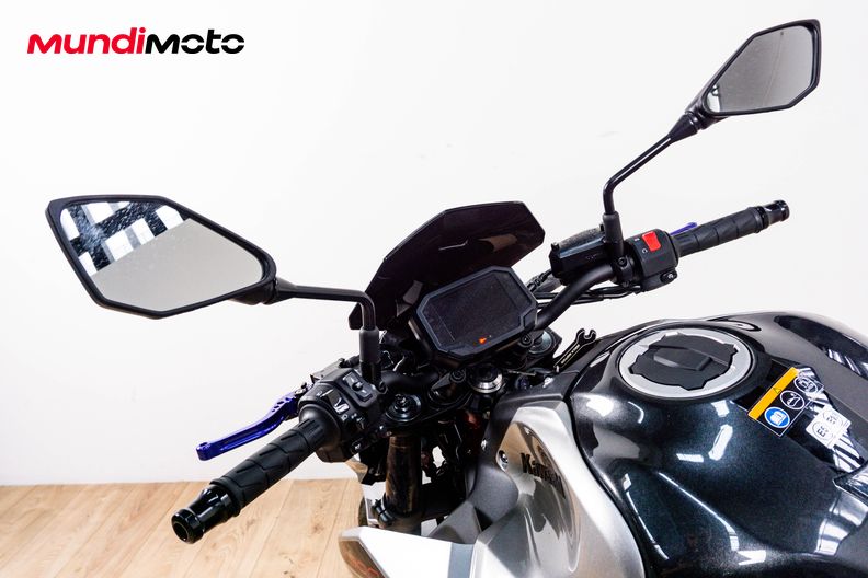 Motorbike image 10