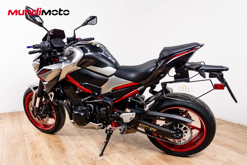 Motorbike image 7