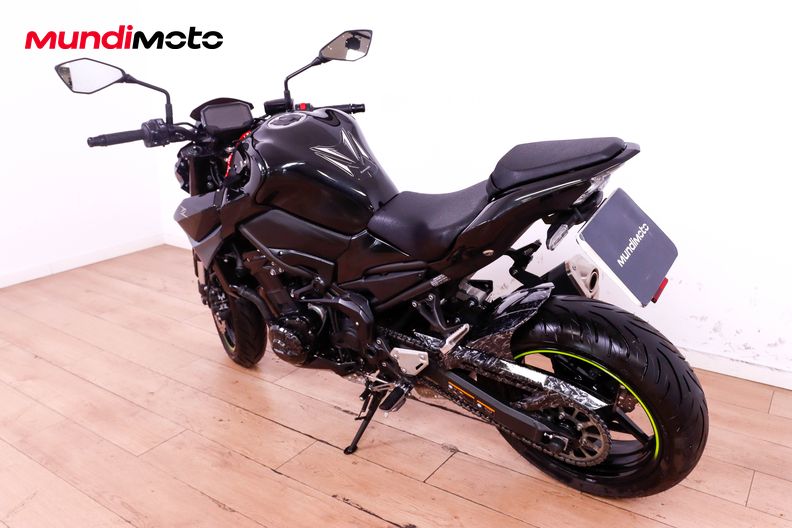 Motorbike image 6