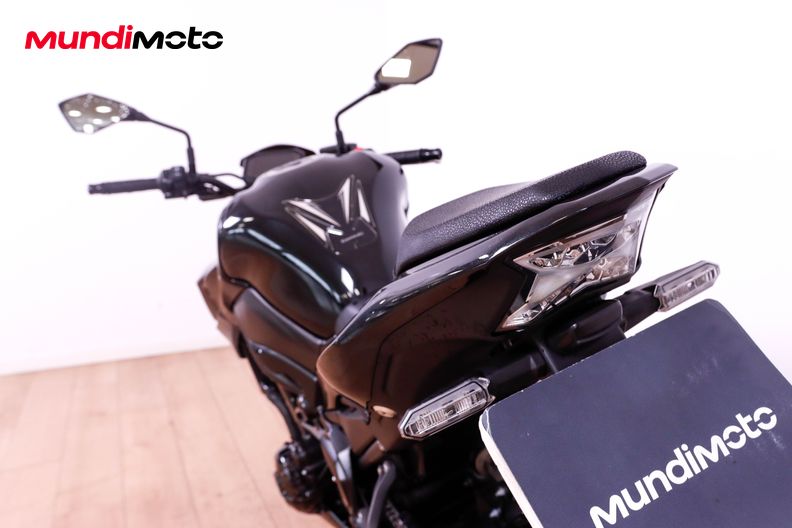 Motorbike image 9