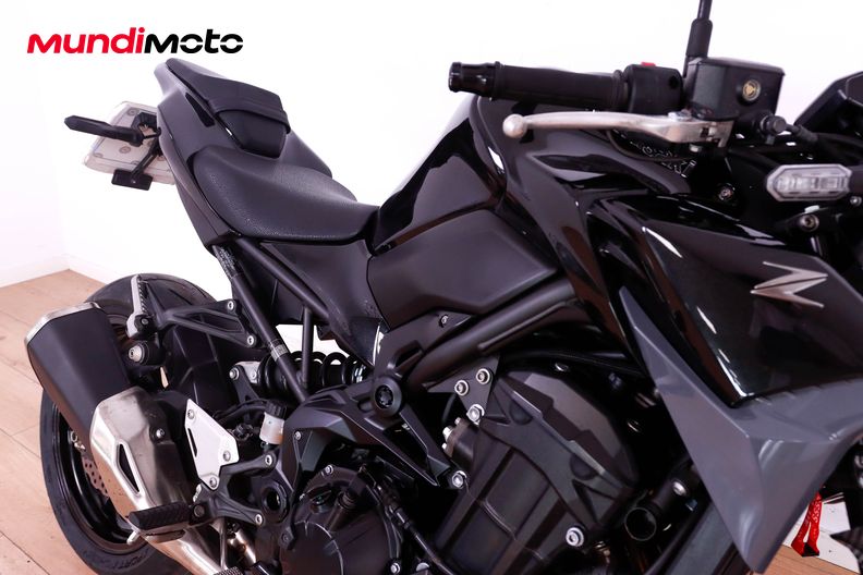 Motorbike image 13