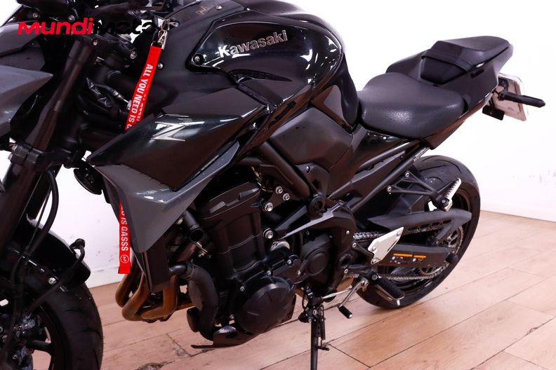 Motorbike image 8