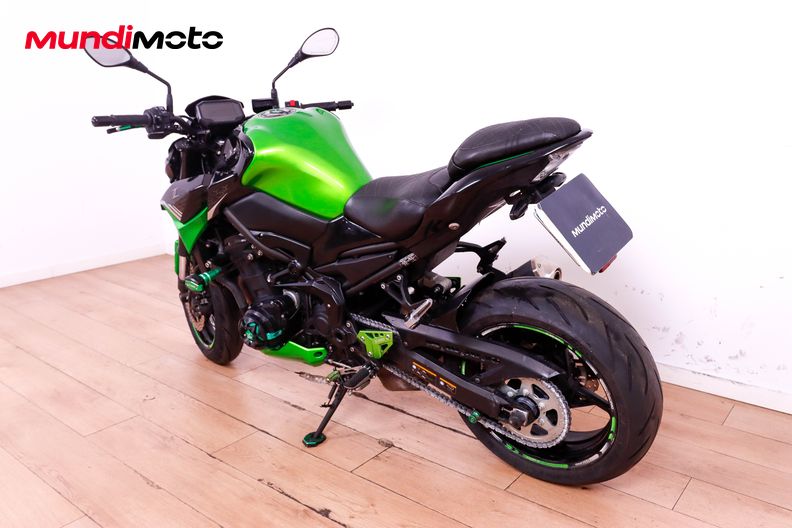 Motorbike image 6