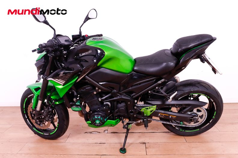 Motorbike image 5