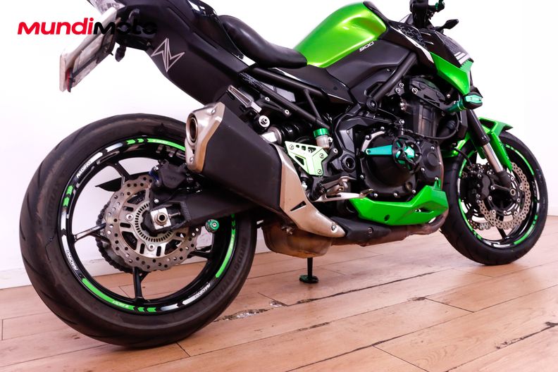 Motorbike image 3