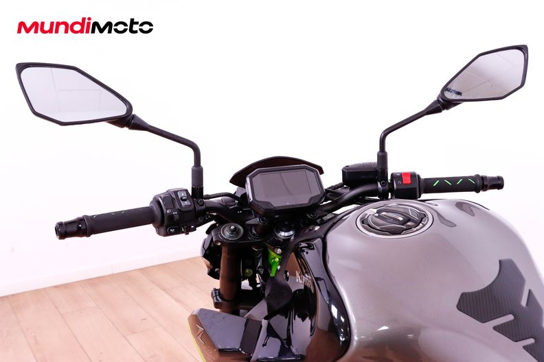 Motorbike image 10