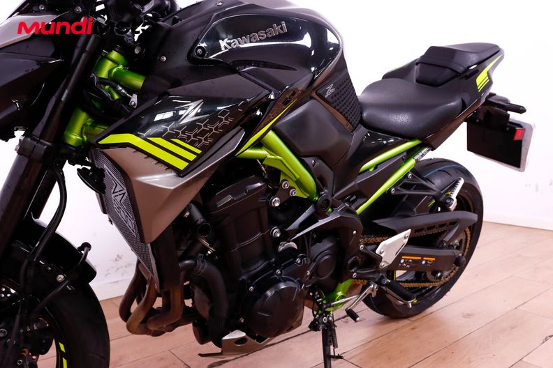 Motorbike image 8