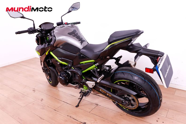 Motorbike image 6