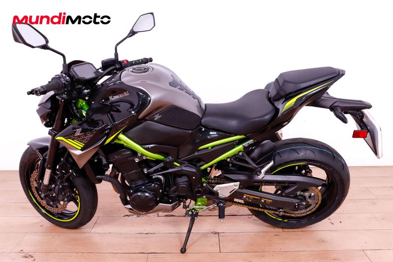 Motorbike image 5