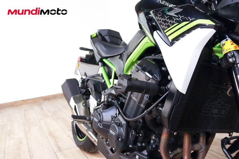 Motorbike image 13