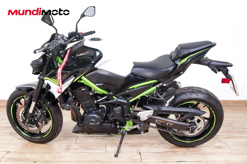 Motorbike image 5