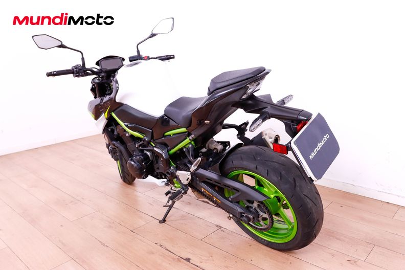 Motorbike image 6