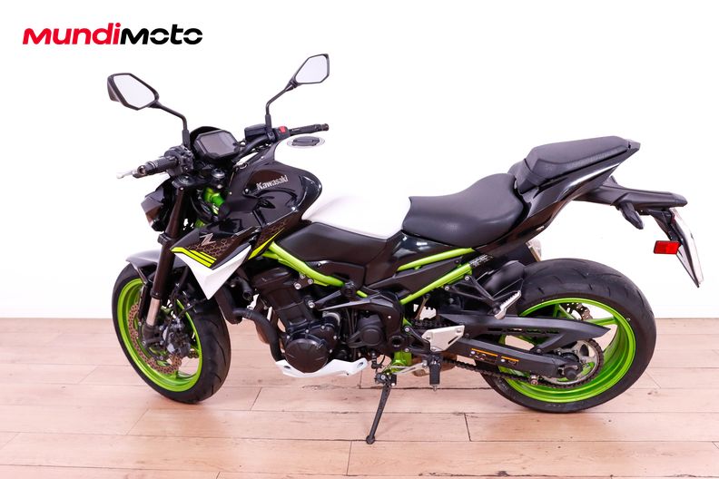 Motorbike image 5