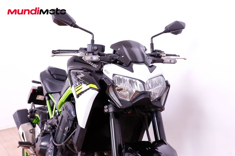 Motorbike image 4