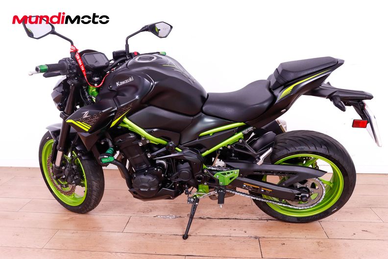 Motorbike image 5