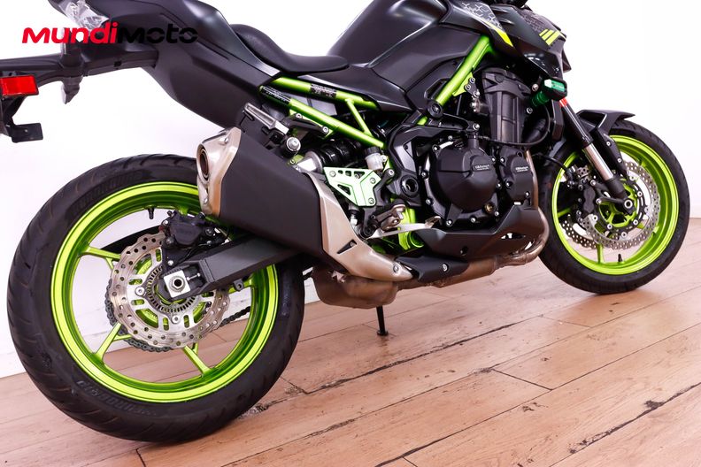 Motorbike image 3