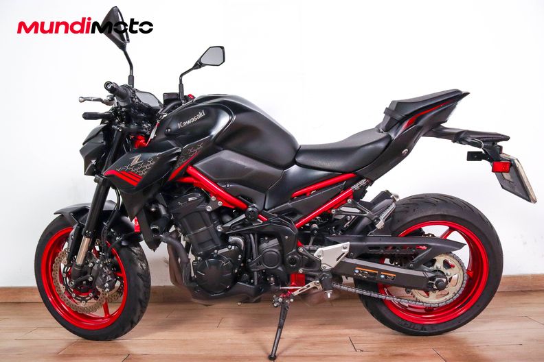 Motorbike image 5