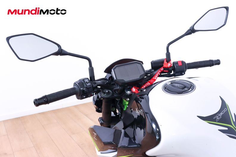 Motorbike image 10