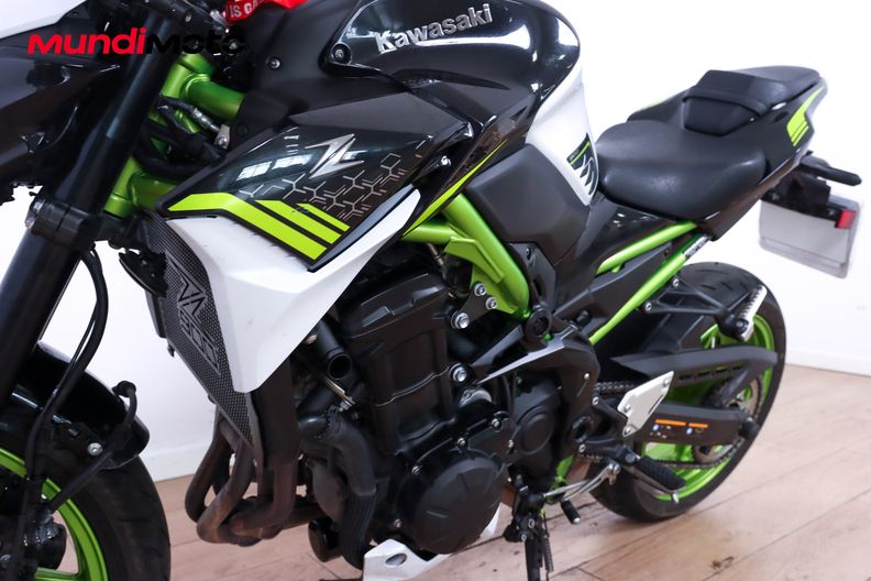 Motorbike image 8