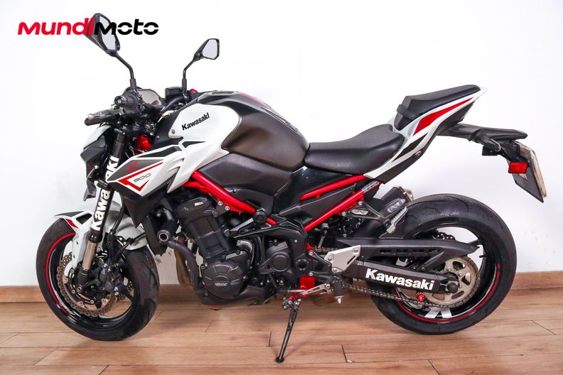 Motorbike image 5