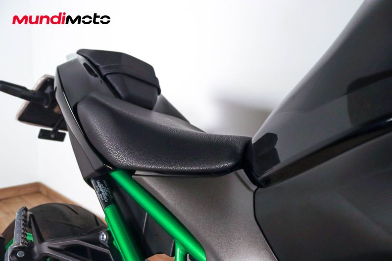 Motorbike image 12