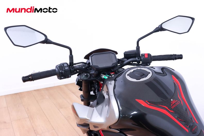 Motorbike image 10