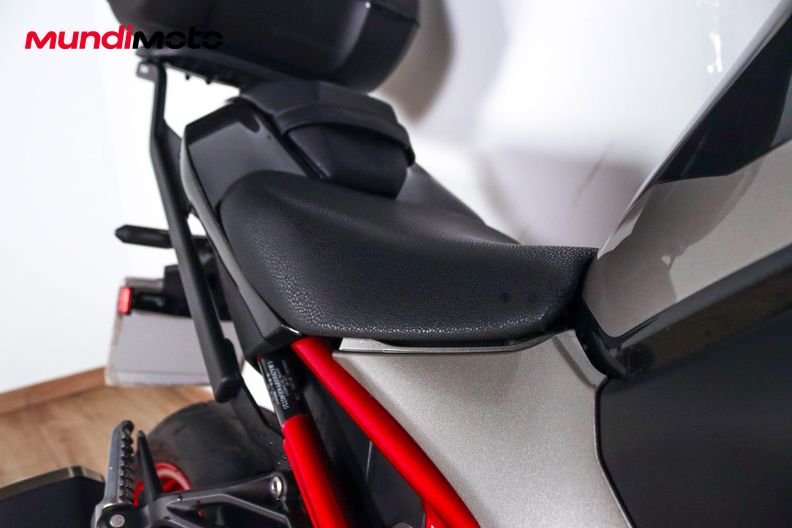 Motorbike image 12