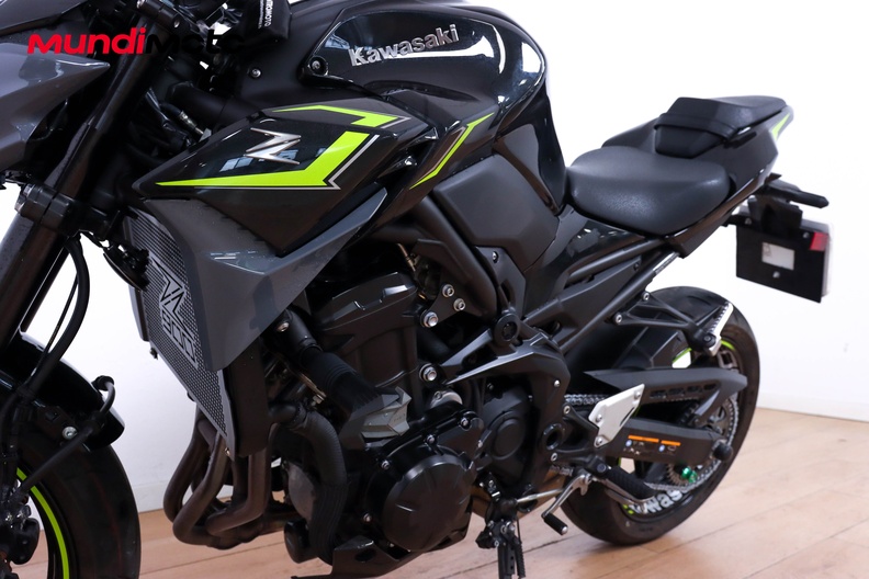 Motorbike image 8