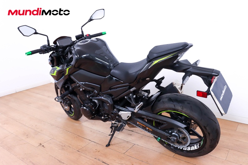 Motorbike image 6