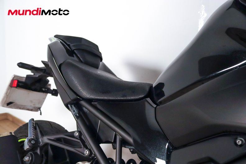 Motorbike image 13