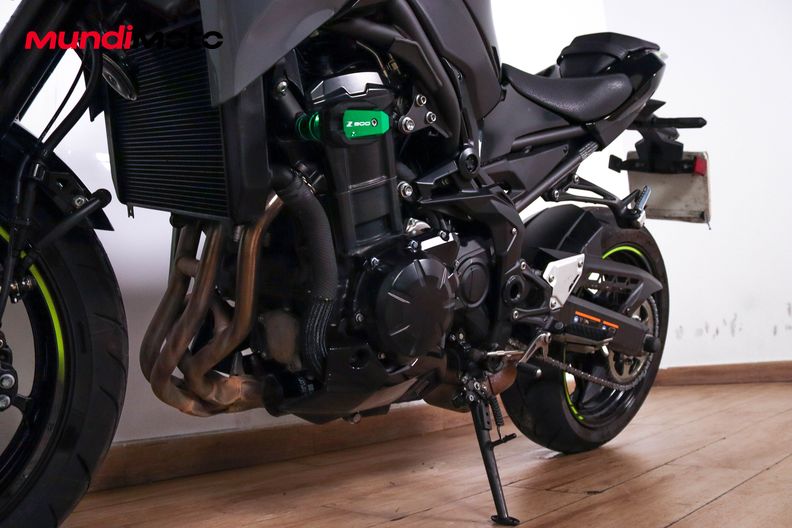 Motorbike image 8