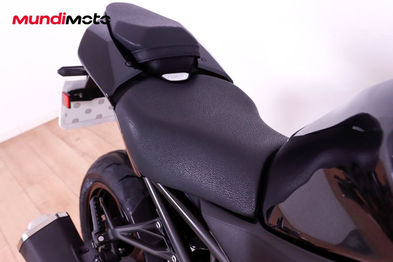 Motorbike image 12