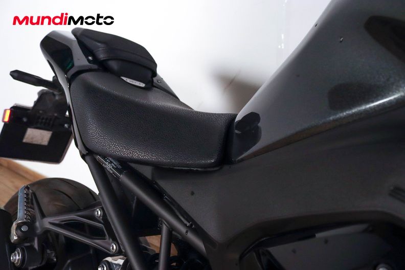 Motorbike image 13