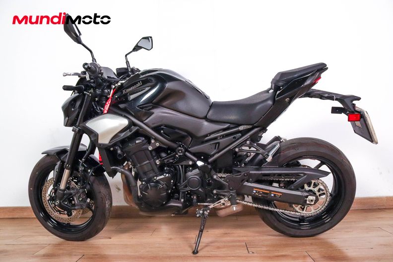 Motorbike image 5