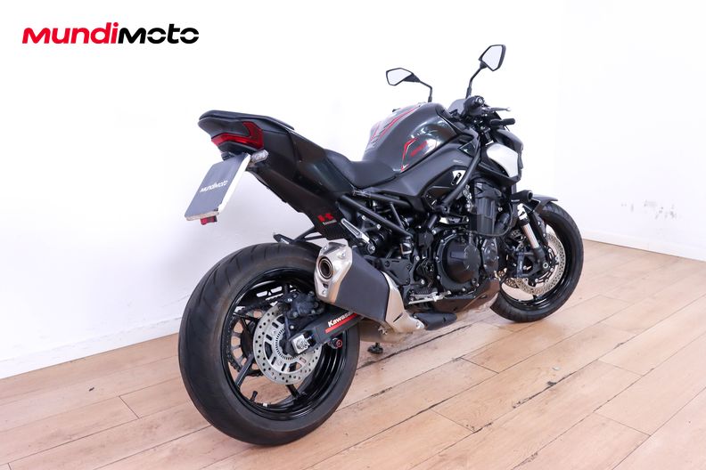 Motorbike image 2
