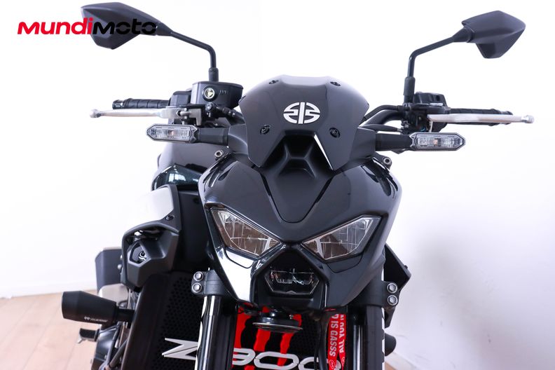 Motorbike image 4