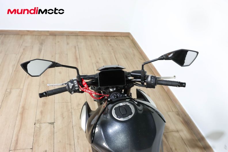 Motorbike image 10