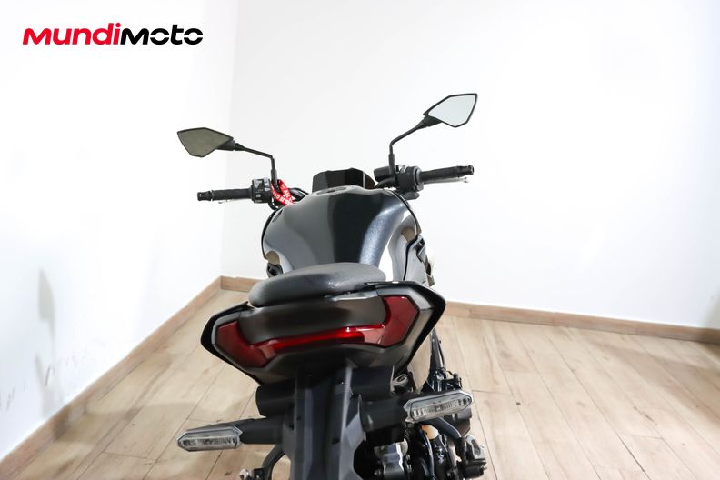 Motorbike image 3