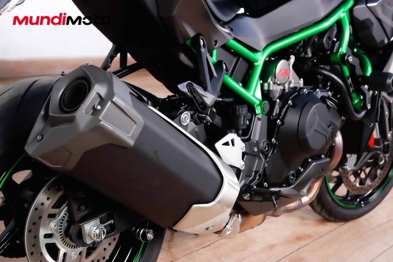KAWASAKI Z 1000 H2 SUPERCHARGE Mundimoto