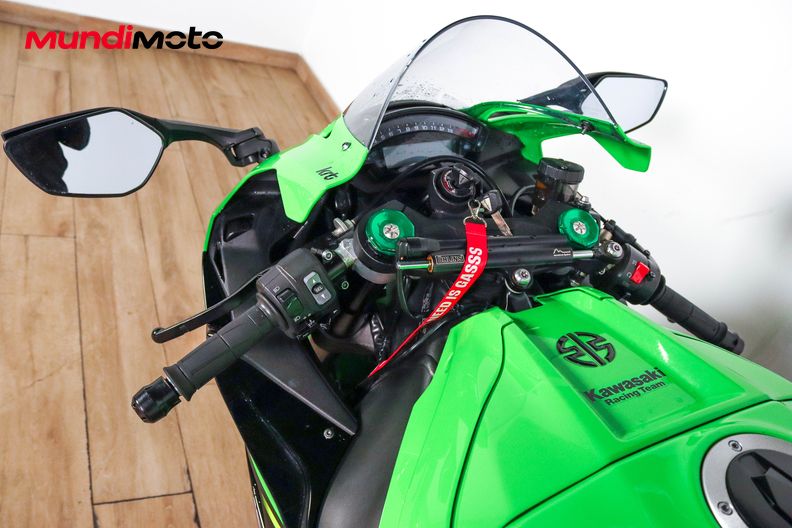 Motorbike image 10