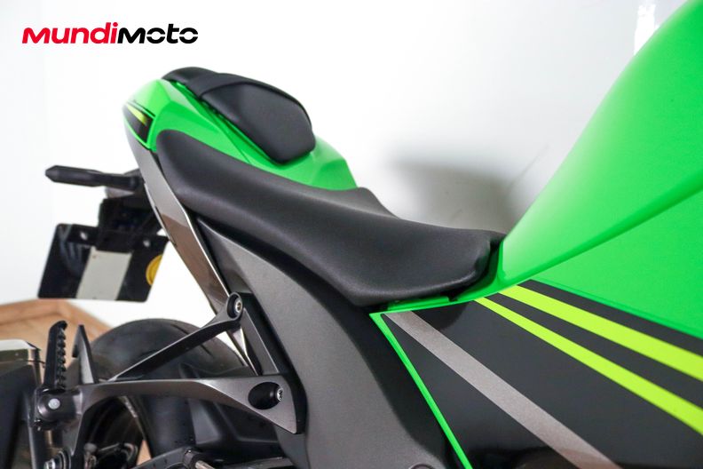 Motorbike image 13
