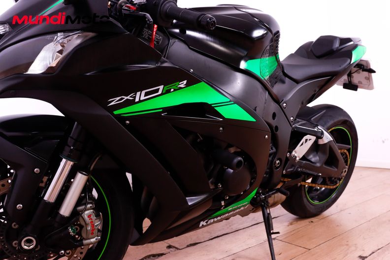 Motorbike image 8