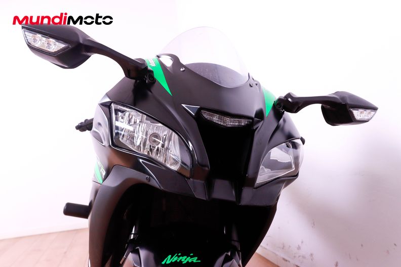 Motorbike image 4